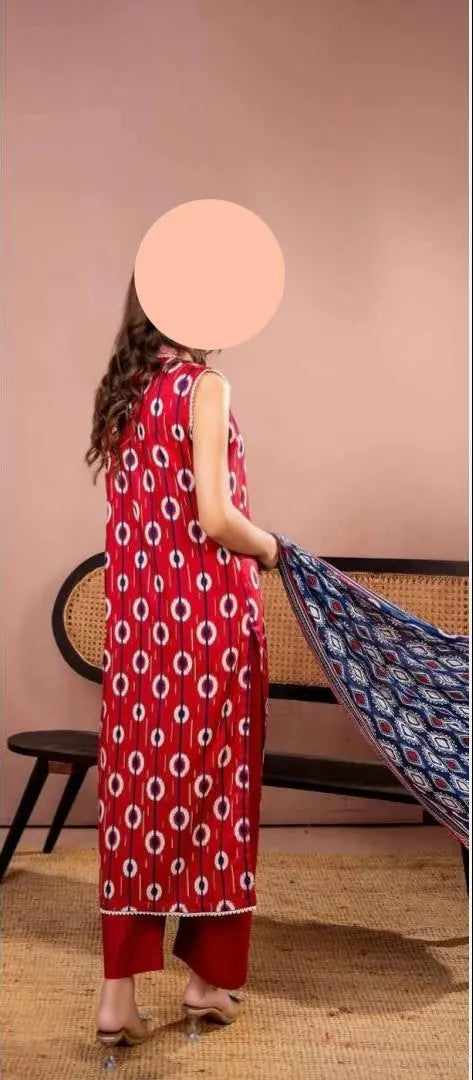 Zesh Refined Lawn 3PC Unstitched Collection MODERN-COLLECTION