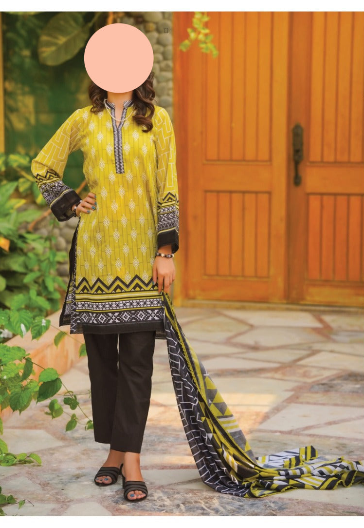 Kashmala 3 Piece Digital Printed Lawn Suit – Elegant Unstitched