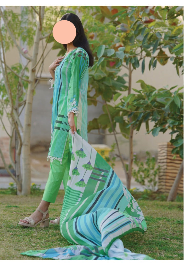 Kashmala 3 Piece Digital Printed Lawn Suit – Elegant Unstitched