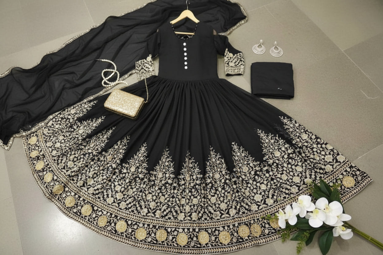Maxi Border Heavy Embroidery 3PC Set with Four Side Embroidered Dupatta
