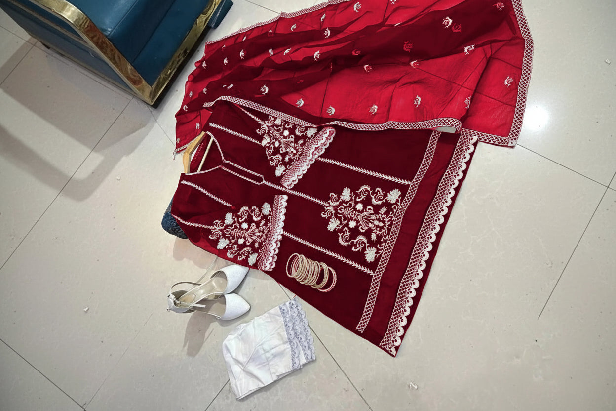 White Embroidered Organza 3PC Stitched Suit with Lace Work & Embroidered Dupatta