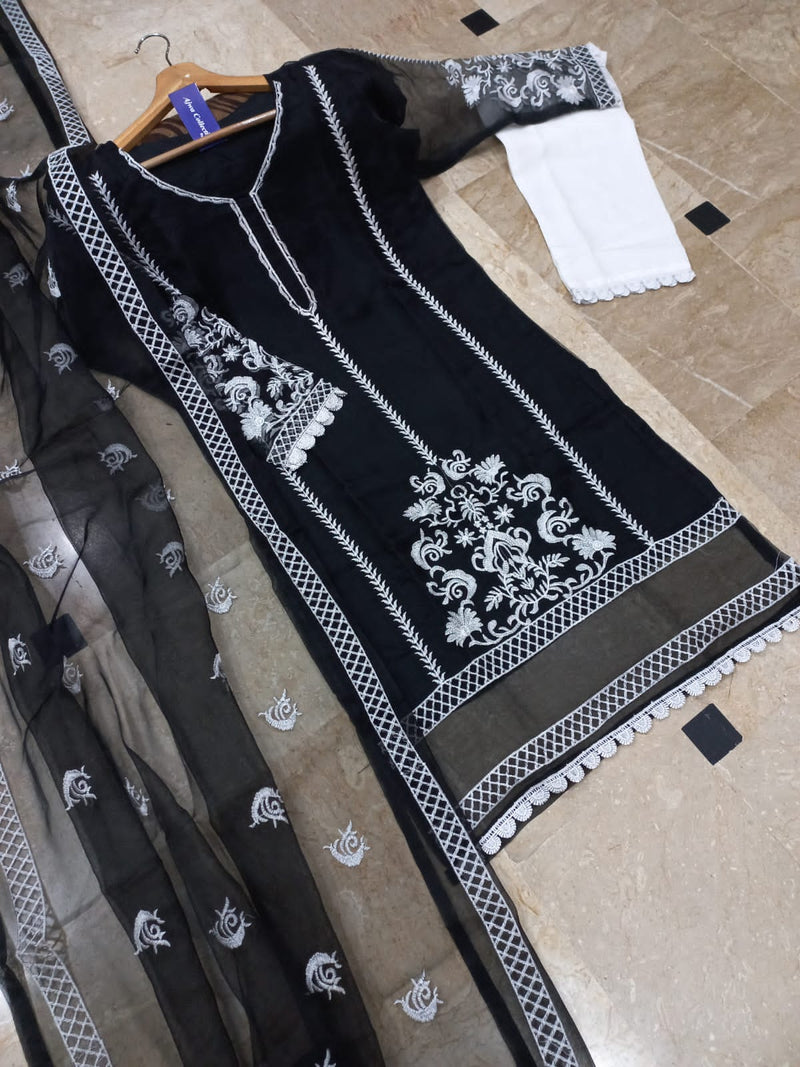 White Embroidered Organza 3PC Stitched Suit with Lace Work & Embroidered Dupatta