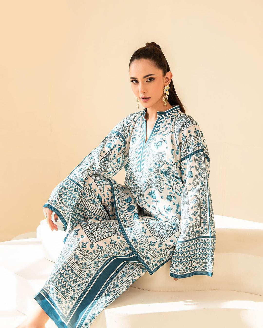 Medium & Large Printed Silk Crepe 2 Piece – Stitched Ladies Dress