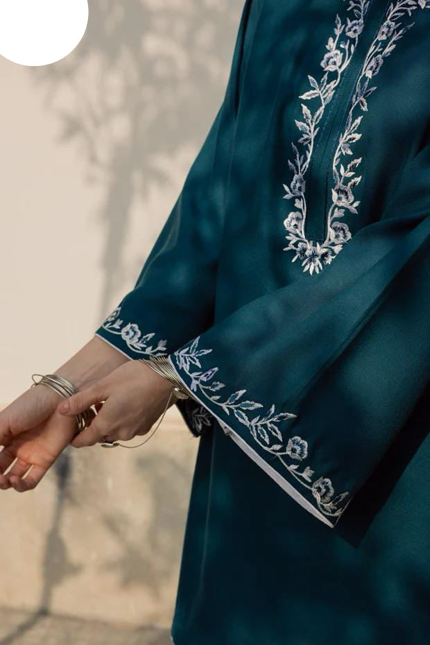 Medium & Large Azure Blossom Cotton 2 Piece – Stitched Ladies Eid 2K26 Suit