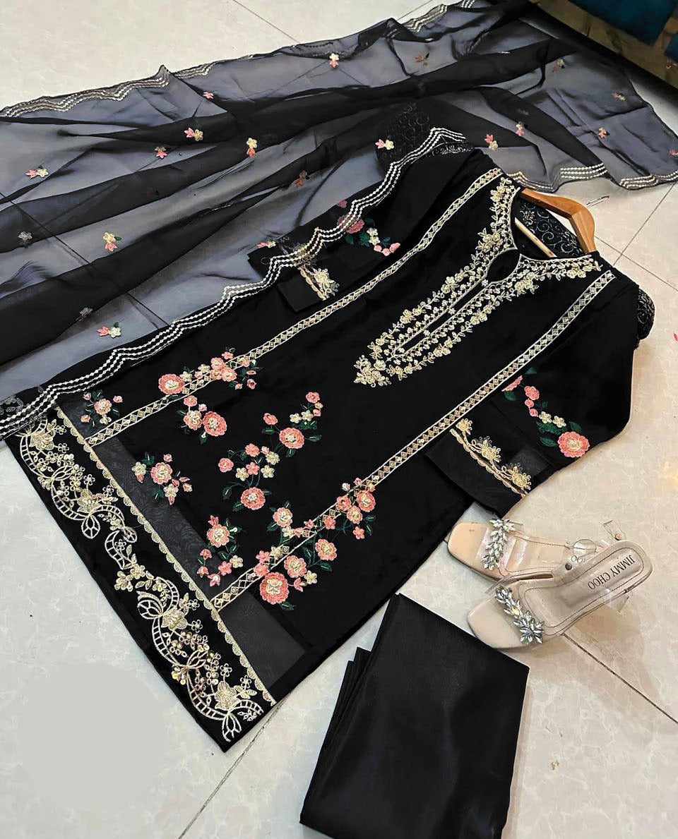 Medium Flower Embroidered 3 Piece – Organza Shirt with Cutwork Dupatta