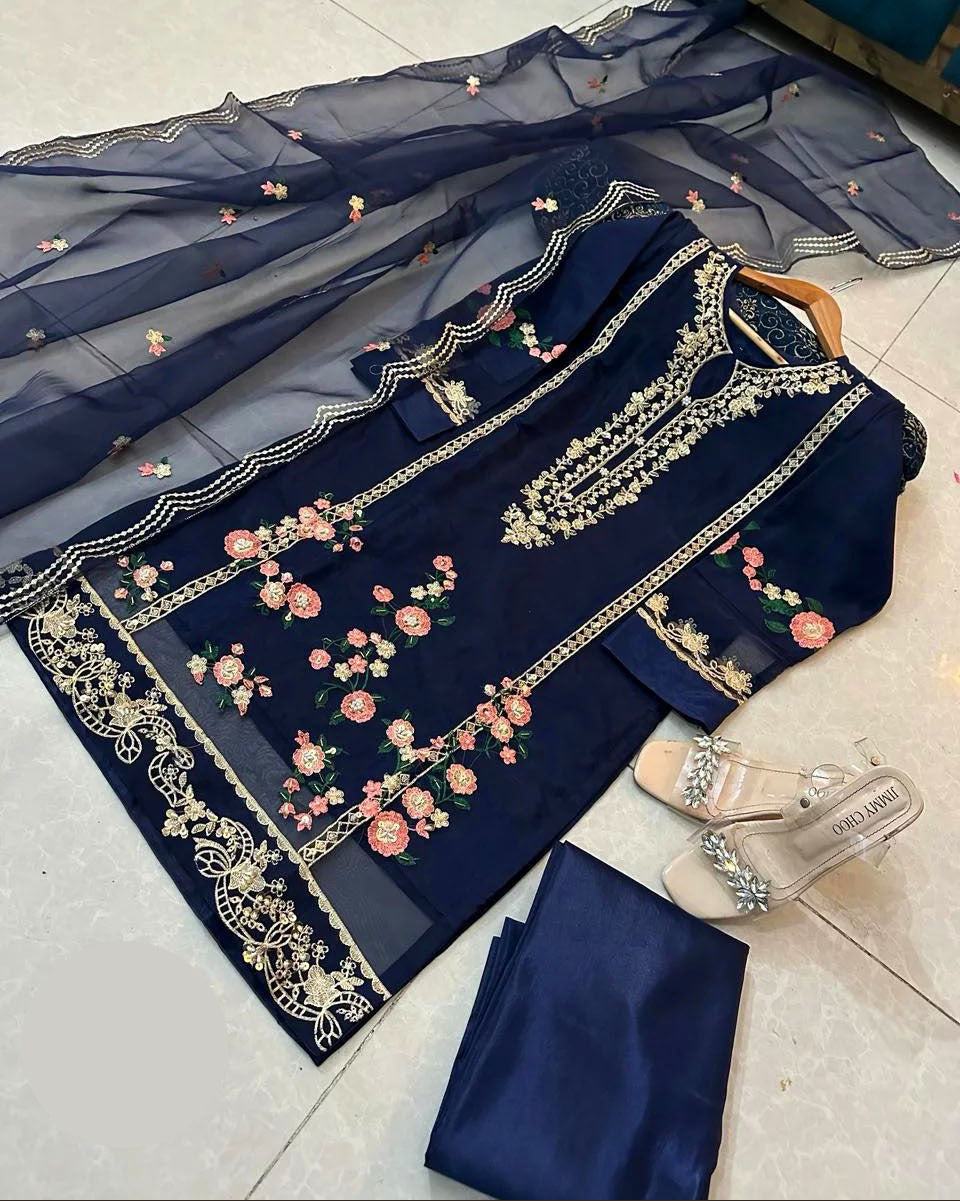 Medium Flower Embroidered 3 Piece – Organza Shirt with Cutwork Dupatta