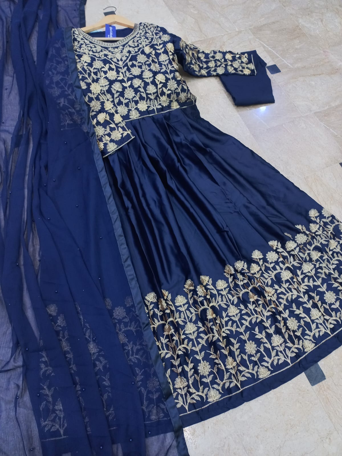 Medium Heavy Embroidered Maxi 3 Piece – Shamose with Pearls Chiffon Dupatta
