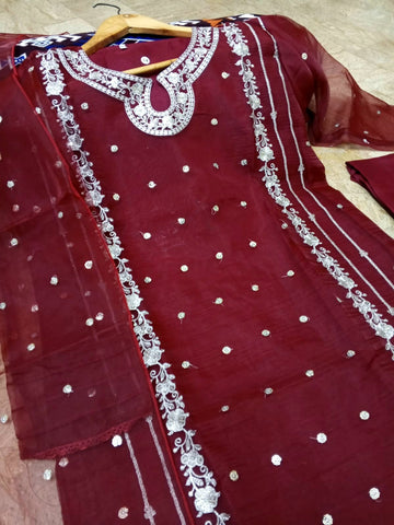 Medium Organza Front Neck Embroidered 3 Piece – Long Shirt with Allover Dupatta