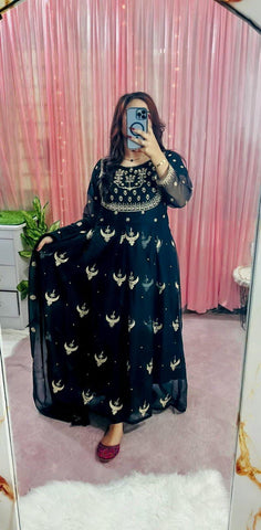 Medium All Over Zarri Embroidered Maxi 3 Piece – Chiffon with Polka Dot Dupatta