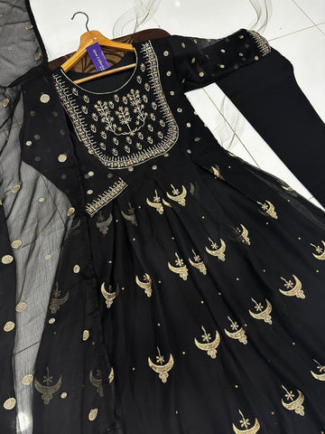 Medium All Over Zarri Embroidered Maxi 3 Piece – Chiffon with Polka Dot Dupatta