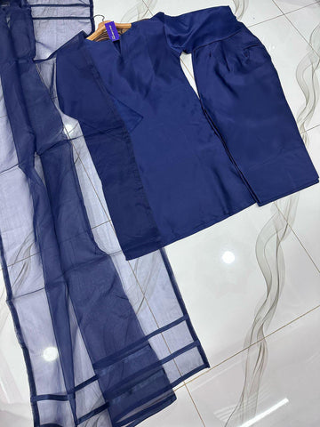 Medium Farshi Shalwar Kameez 3 Piece – Premium Silk with Organza Dupatta