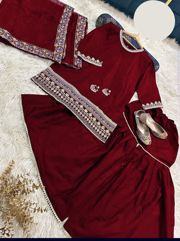 Medium Sequence Zarri Embroidered Short Shirt with Garara 3 Piece – Shamose Silk