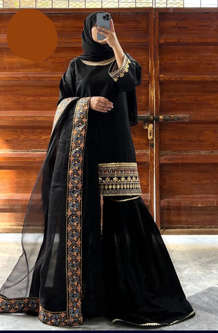 Medium Sequence Zarri Embroidered Short Shirt with Garara 3 Piece – Shamose Silk