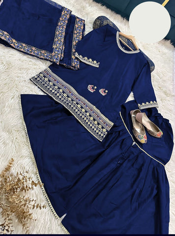Medium Sequence Zarri Embroidered Short Shirt with Garara 3 Piece – Shamose Silk