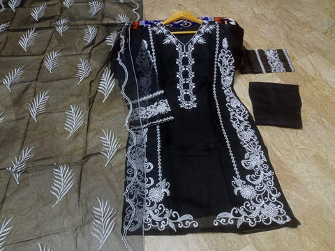 Medium Organza Neck, Sleeves & Daman Embroidered 3 Piece – Stitched Suit with Dupatta