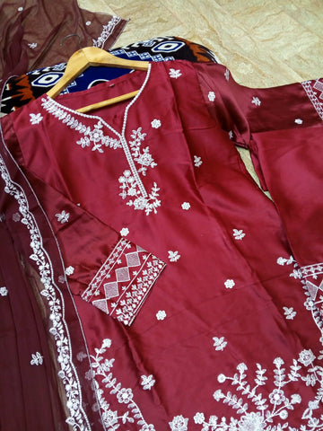 Medium Eid Trending Embroidered Farshi Shalwar 3 Piece – Silk with Chiffon Dupatta