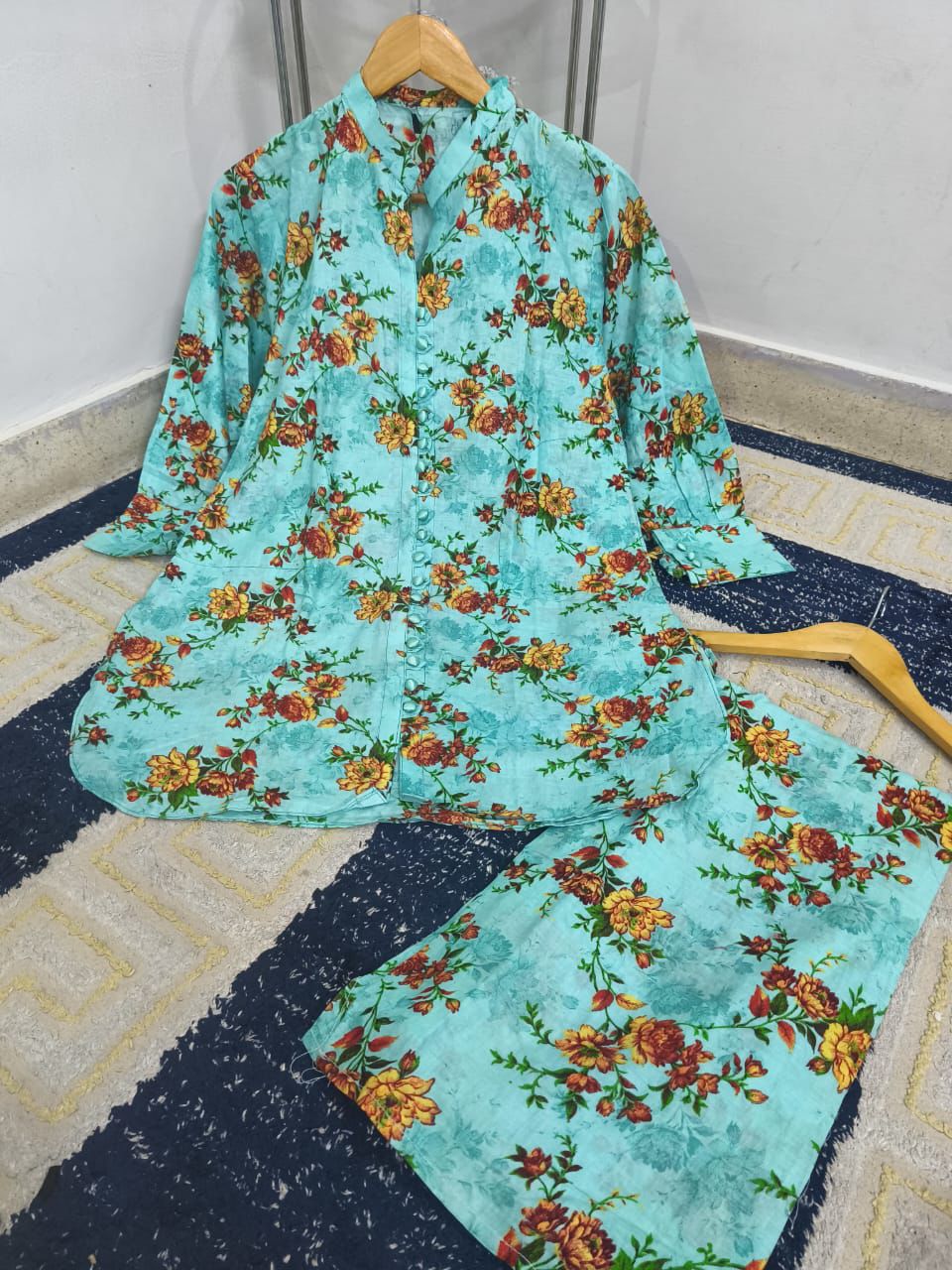 Small / Medium / Large Digital Printed Lawn Co-Ord 2 Piece – Premium Pure Lawn