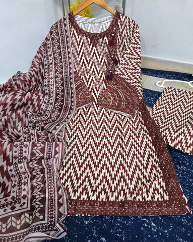 Standard Digital Printed Bana Dora Lawn 3 Piece – Embroidery Patch Work with Organza Dupatta 2K26