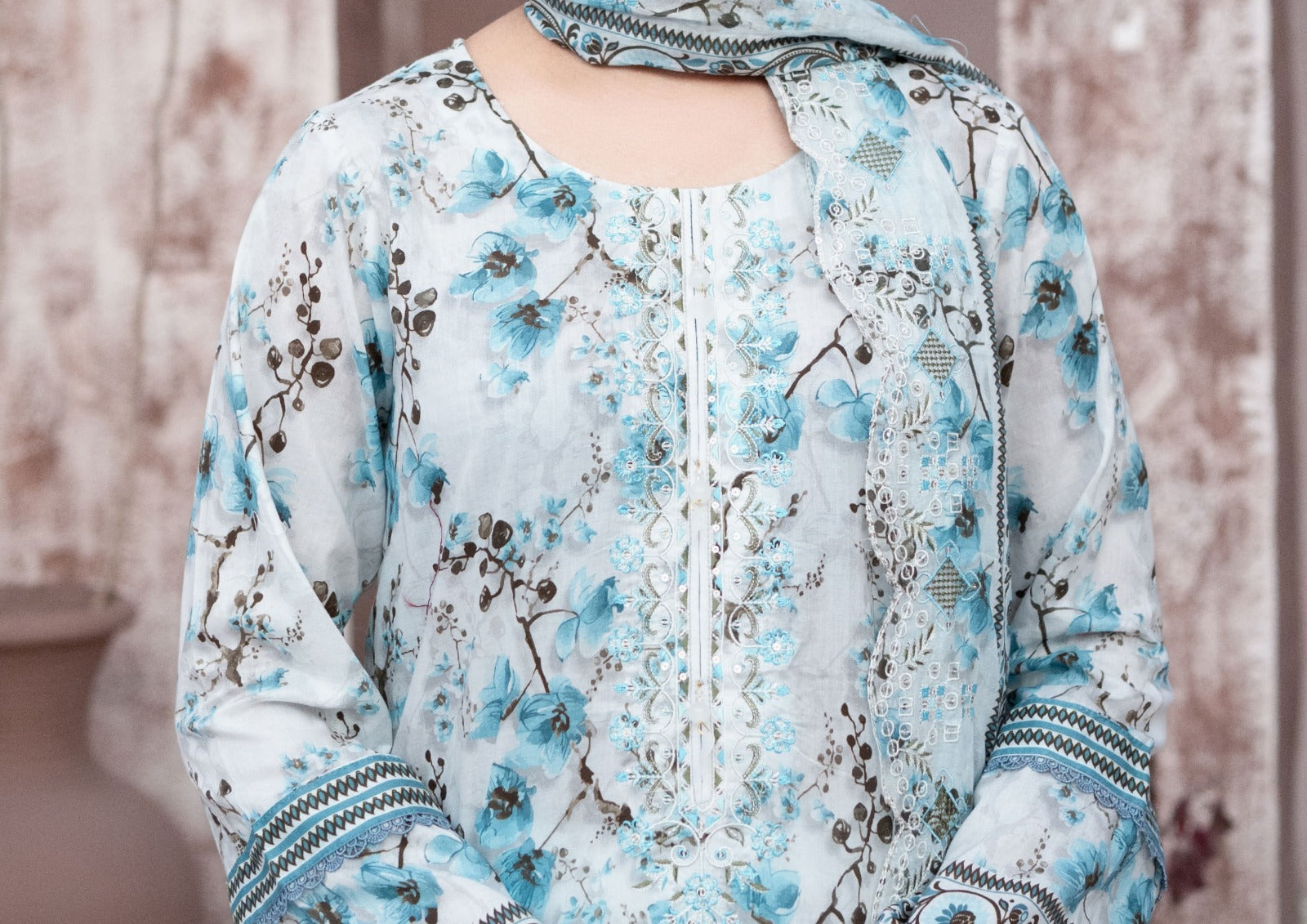 MEHAK 3-Piece Unstitched Lawn Suit – Embroidered Cutwork Collection – Luxury Lawn – Digital Heavy Embroidery Front, Cutwork Daman & Dupatta – Women’s Fashion Pakistan
