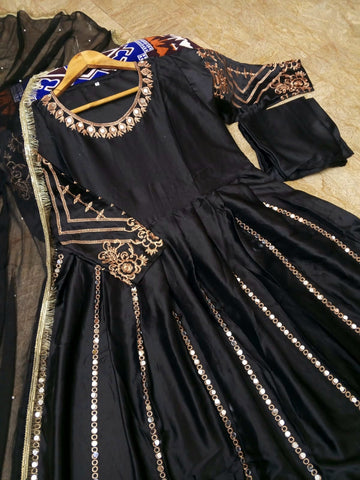 Medium Heavy Embroidered Mirror Work Maxi 3 Piece – Silk with Lace Dupatta