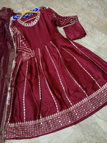 Medium Heavy Embroidered Mirror Work Maxi 3 Piece – Silk with Lace Dupatta