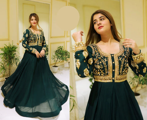 Medium Front Sequence Embroidered Maxi 2 Piece – Chiffon with Crepe Malai Trouser