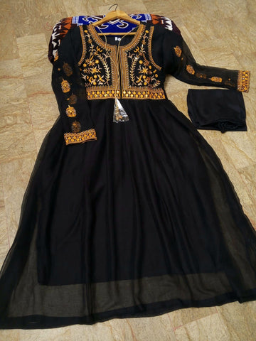 Medium Front Sequence Embroidered Maxi 2 Piece – Chiffon with Crepe Malai Trouser