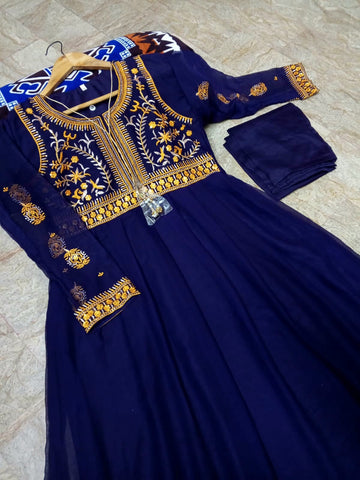 Medium Front Sequence Embroidered Maxi 2 Piece – Chiffon with Crepe Malai Trouser